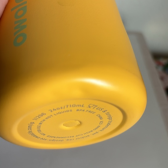 Owala 24oz Treasure Hunt - Picture 8 of 10